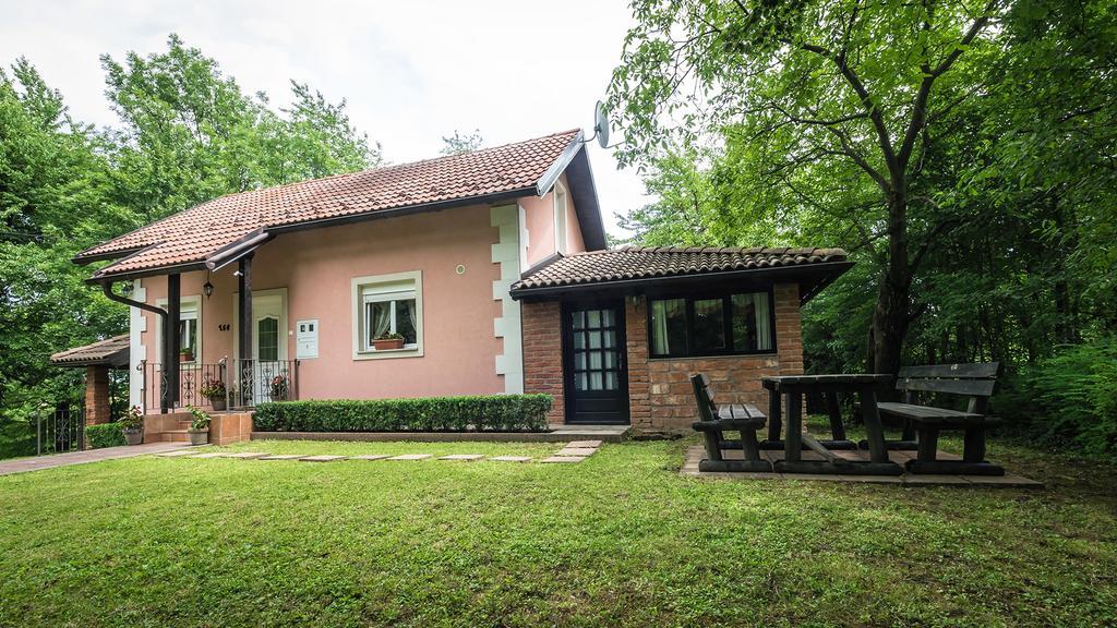 Čatrnja 尼卡旅馆酒店 外观 照片